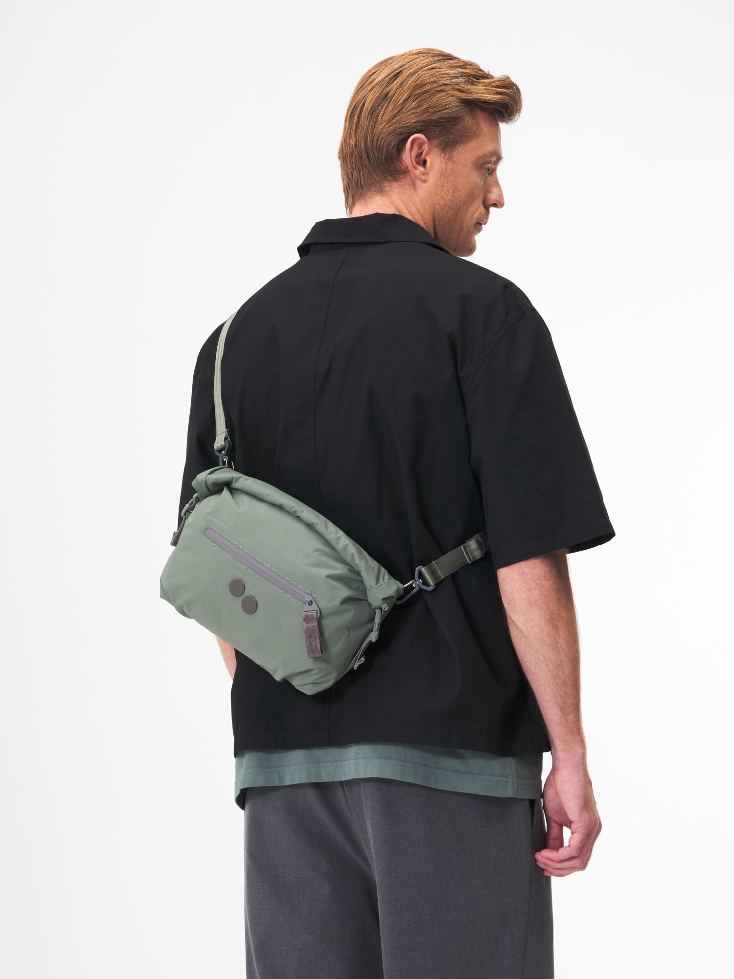 pinqponq-Aksel-Pure-Sage-model-male-front