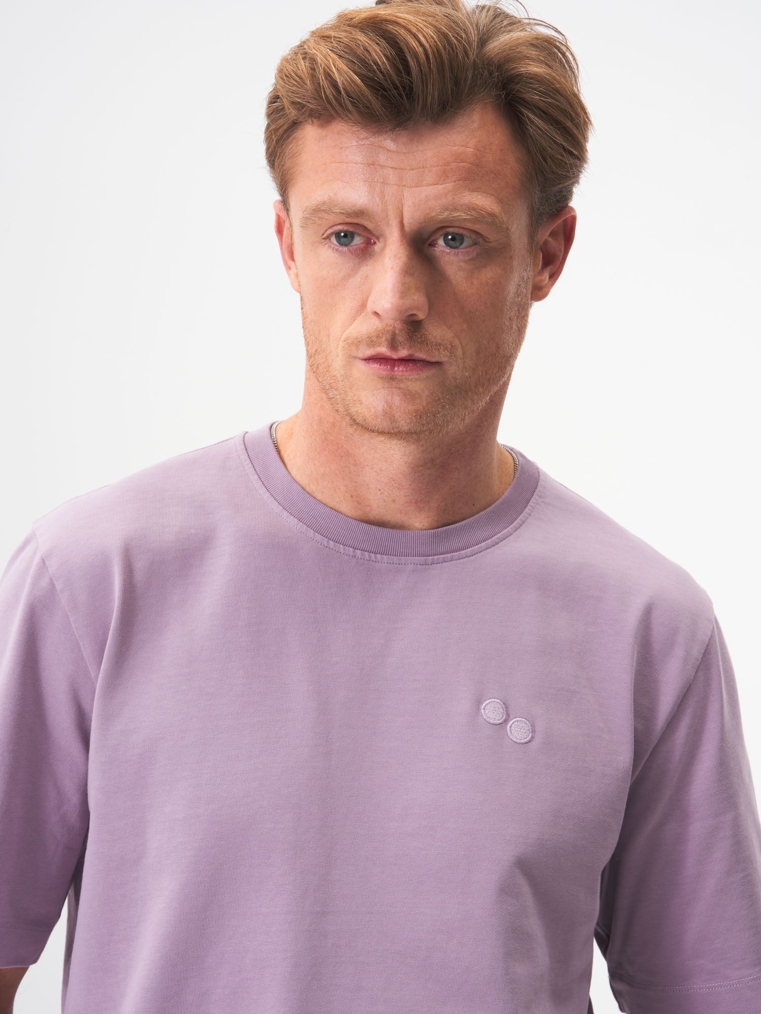 pinqponq-T-Shirt-Flower-Lilac-model-front-detail